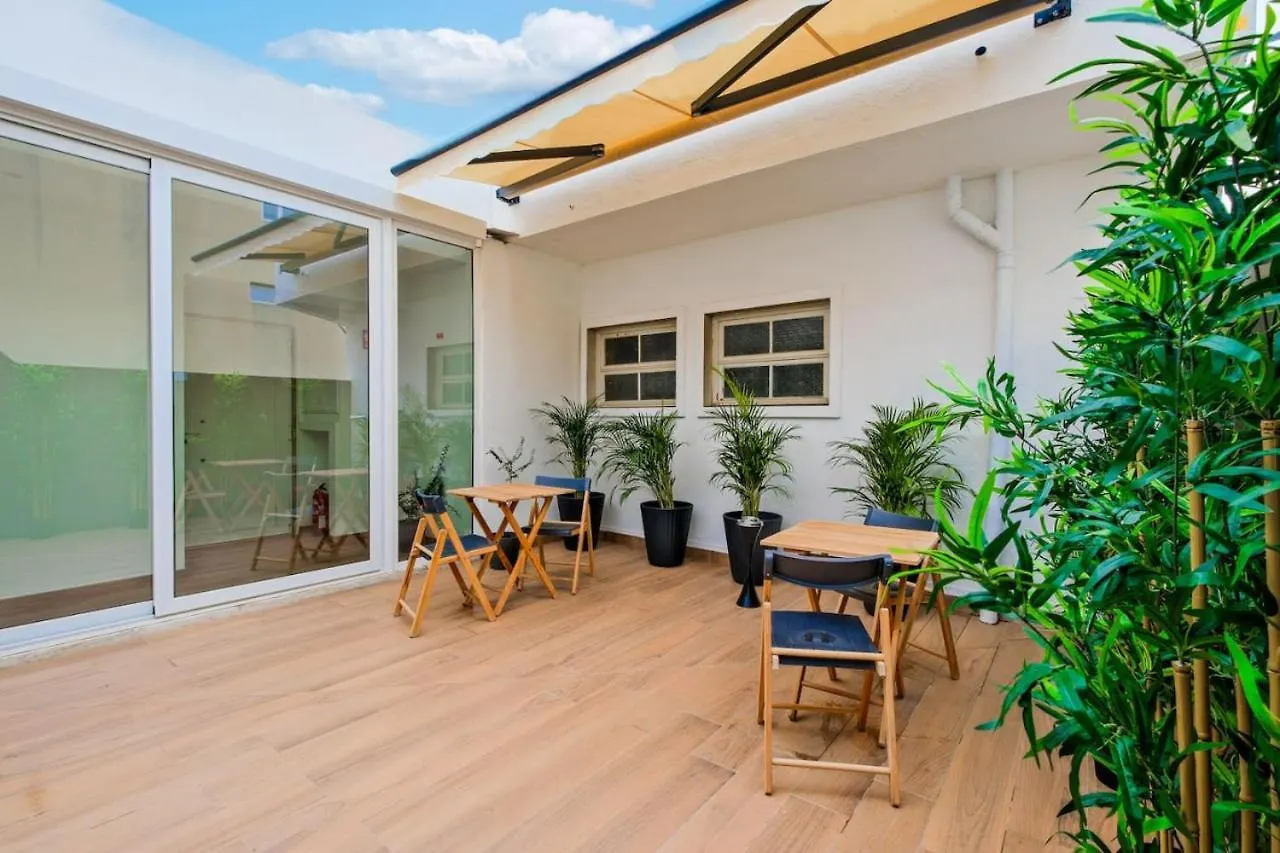 Lovely Studio Fully Equipped Near Subway N10 - Shared Bathroom With Another Studio Lisboa 0*,